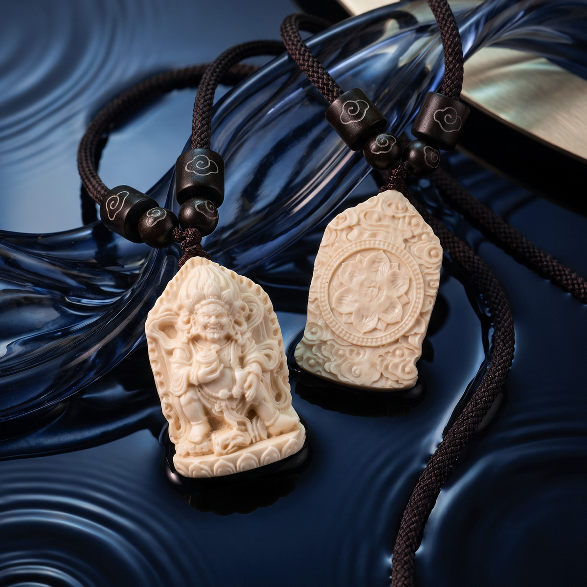 Mahakala, Guardian of Fortune 大黑天·护财尊 | 万年·灵刻 Mammoth Tusk Pendant