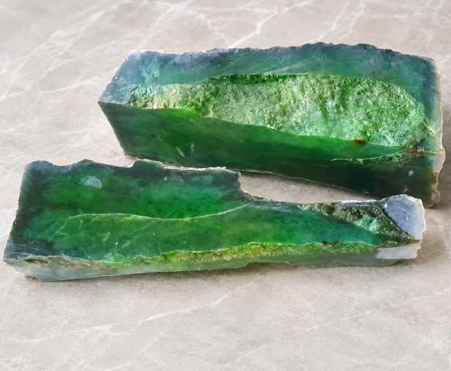Raw Canadian Arctic Jade stone